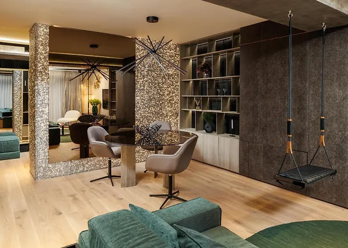 Stejeris Nature-Inspired Luxury Apartment Апартаменти Брашов